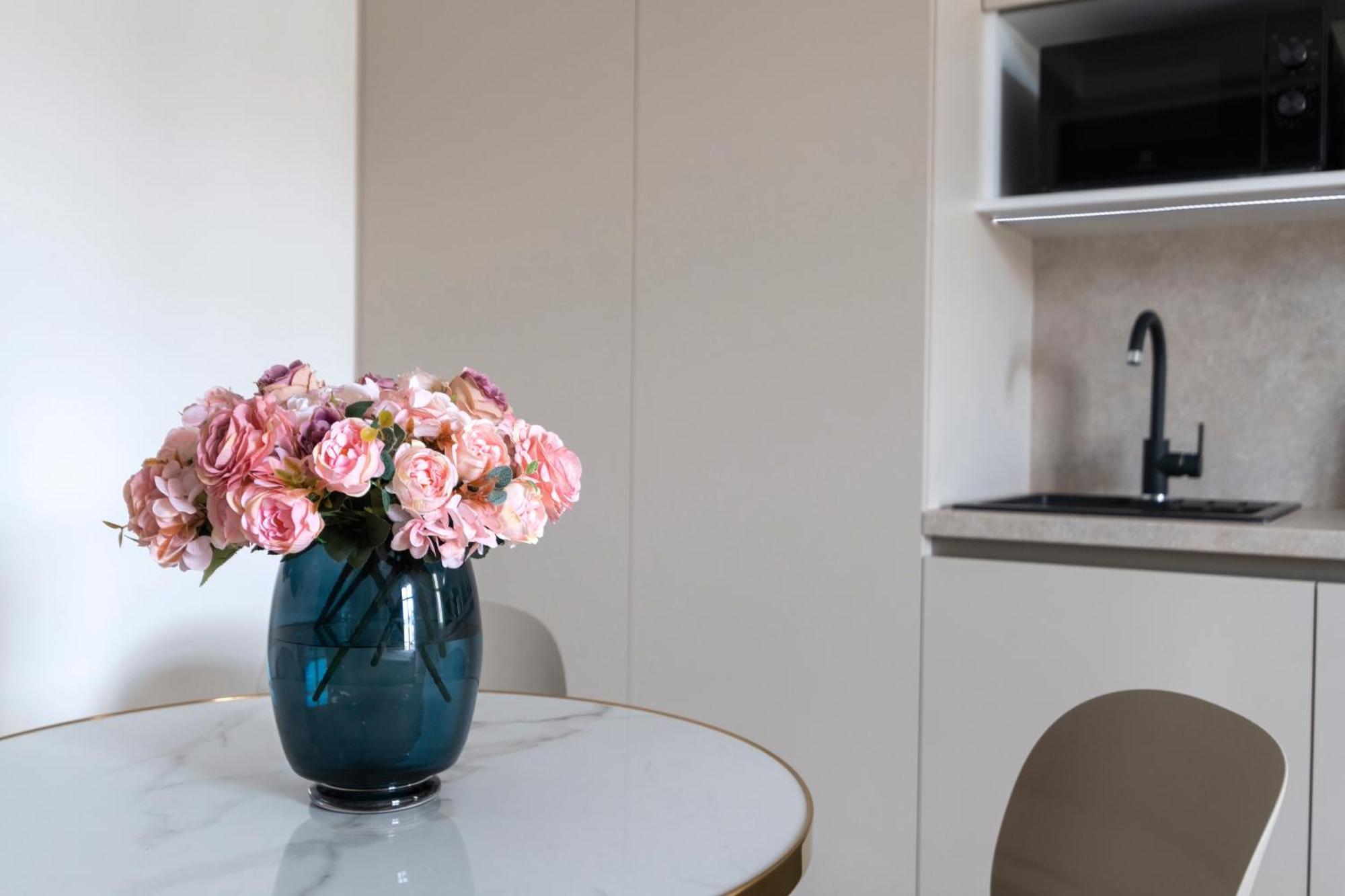 Encore Boutique Residence By Dwellfort Praag Kamer foto