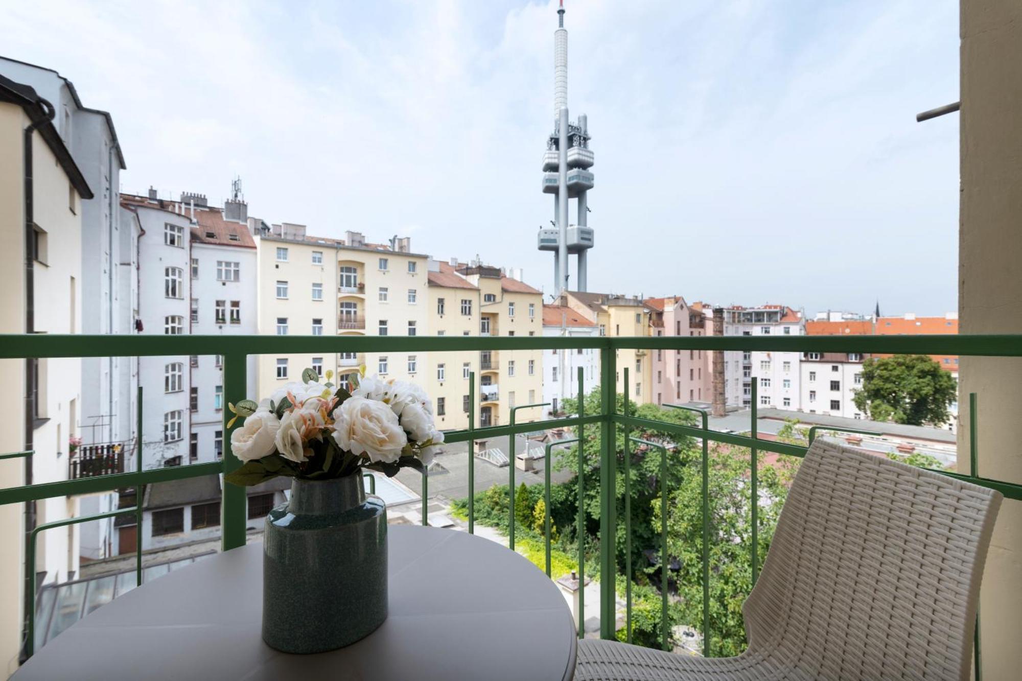 Encore Boutique Residence By Dwellfort Praag Buitenkant foto