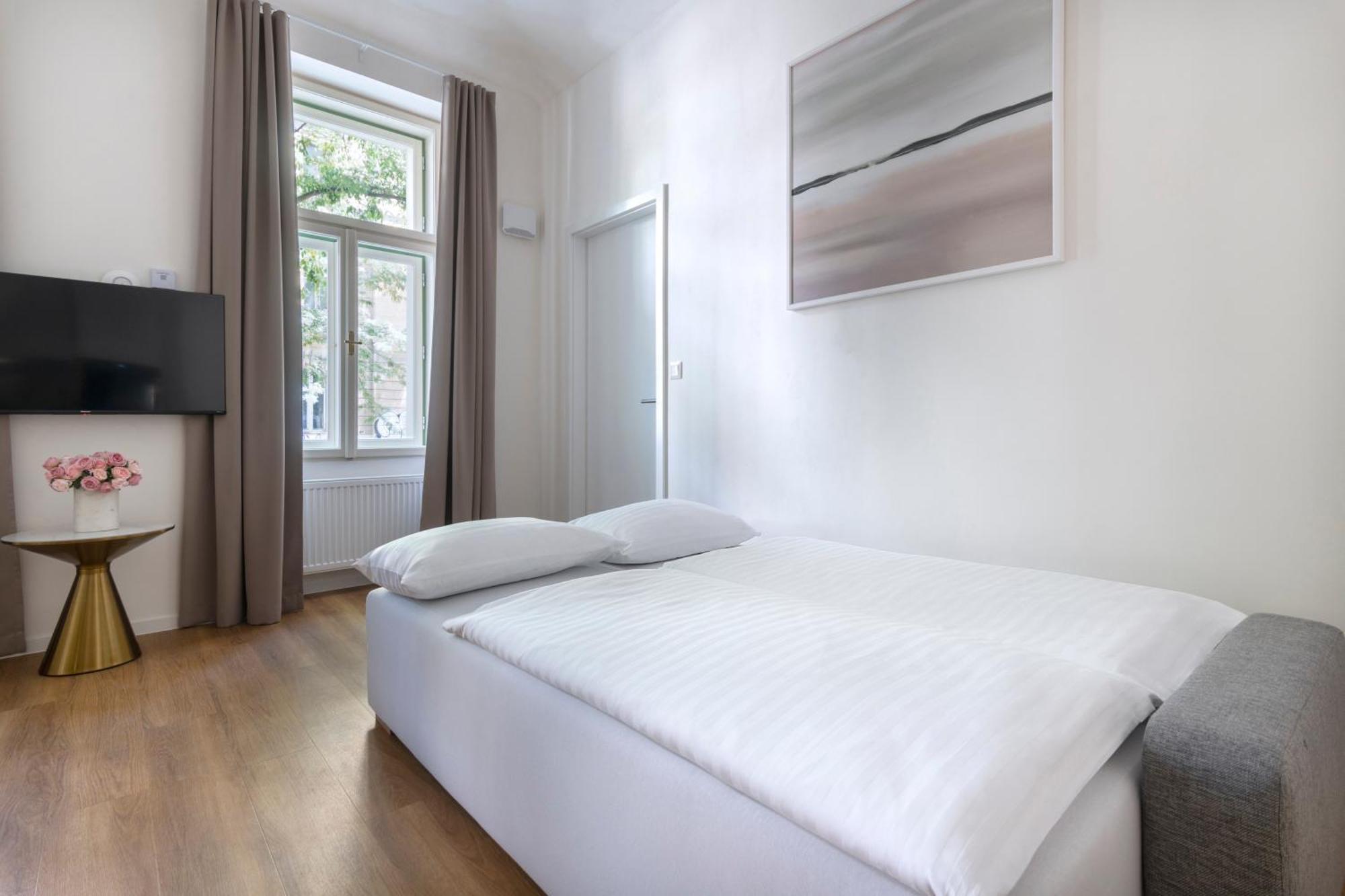 Encore Boutique Residence By Dwellfort Praag Kamer foto